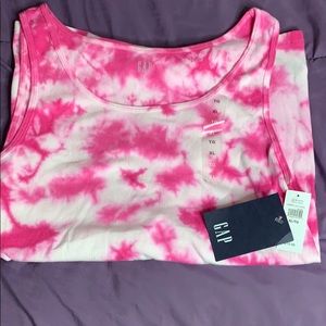 Selling a pink Tie Dye